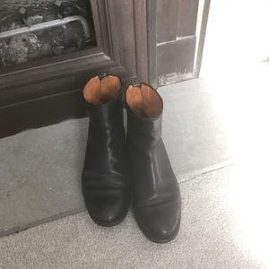 Madewell Chelsea boot